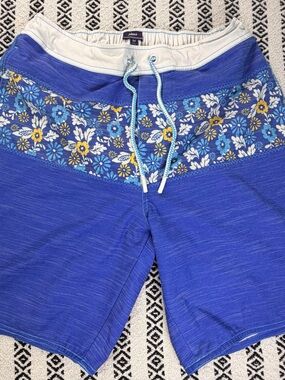 ⁠Johnnie-O Board Shorts Mens Medium M Blue Floral Tropical Swim Trunks Surf med
